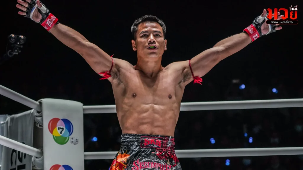 ยอดเหล็กเพชร อ.อัจฉริยะ